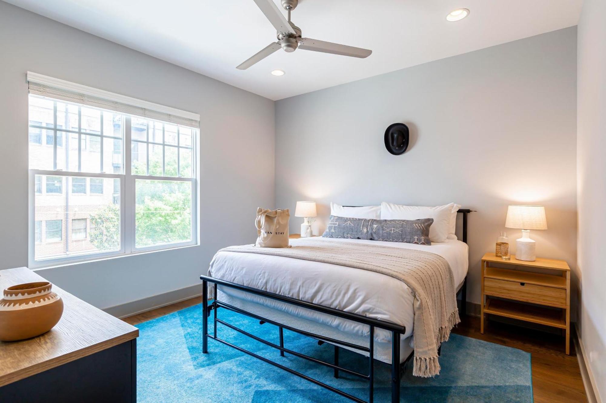Waverly By Avantstay Nashville-Inspired Townhome W Luxury Kitchen Pool Table Exterior photo